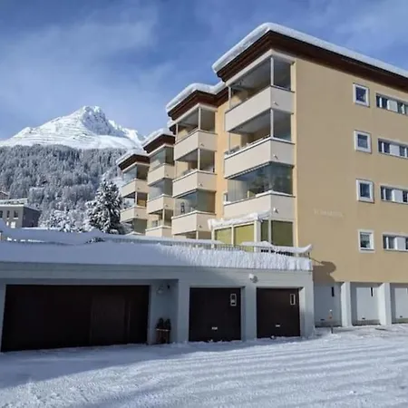 Sunny 3-bedroom With Balcony & Parking Appartement *