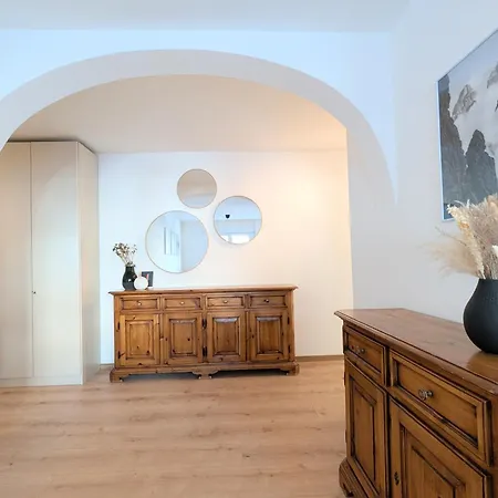 Appartement Sunny 3-bedroom With Balcony & Parking Davos